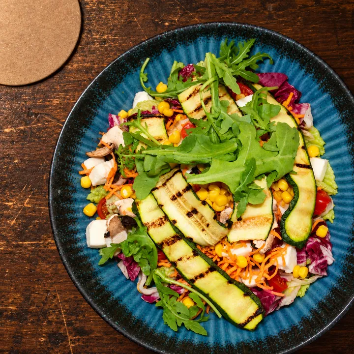 Julienne-Salat