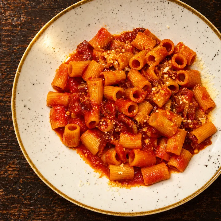Bombolotti all'amatriciana